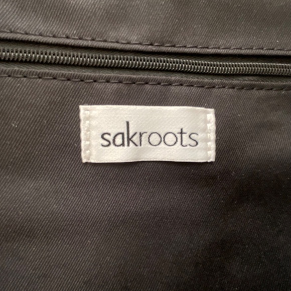 Sakroots Sak On The Go Small Messenger Travel Crossbody Graphic Print NWOT - Picture 12 of 16